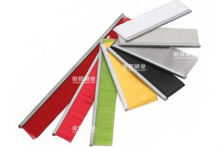 傲群鋁合金條密封刷：守護(hù)密封細(xì)節(jié)，適配多場(chǎng)景需求?